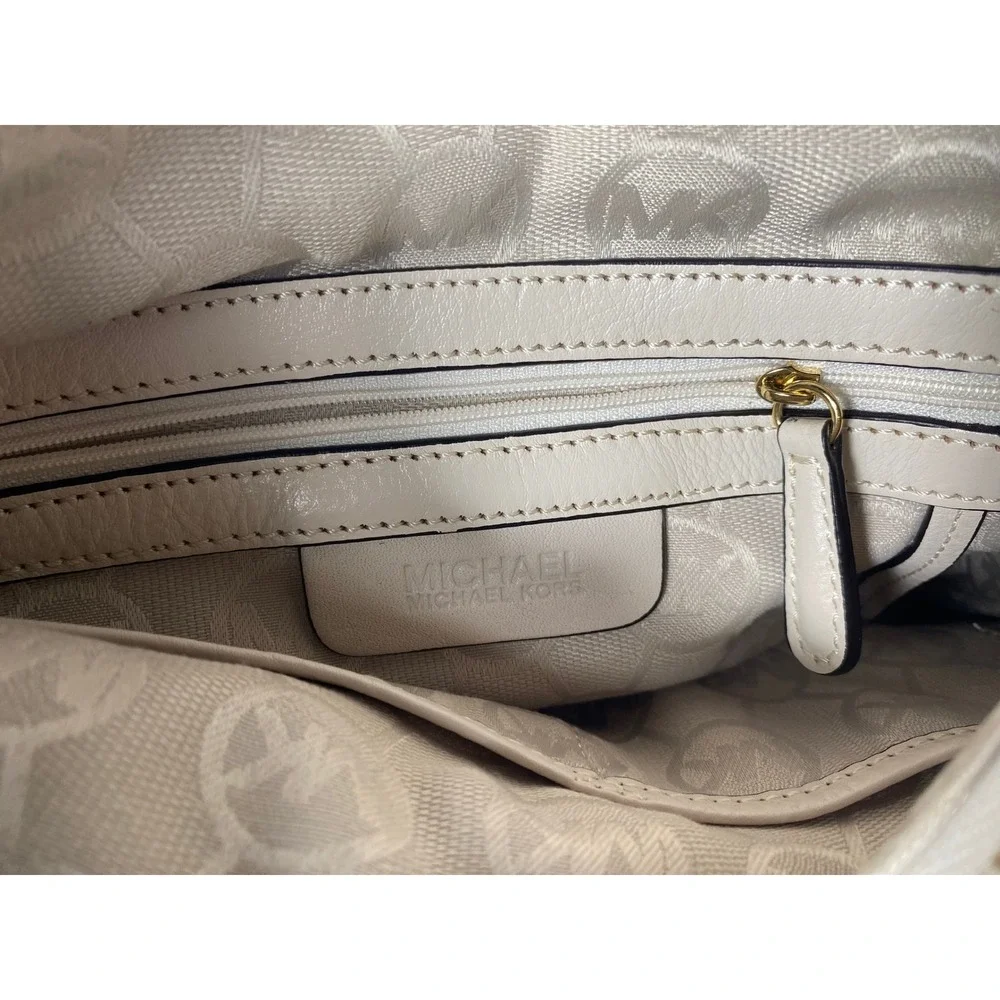 Michael Kors Hobo Bag Womens Small Cream‎ Pebbled Leather Braided Shoulder Bag
